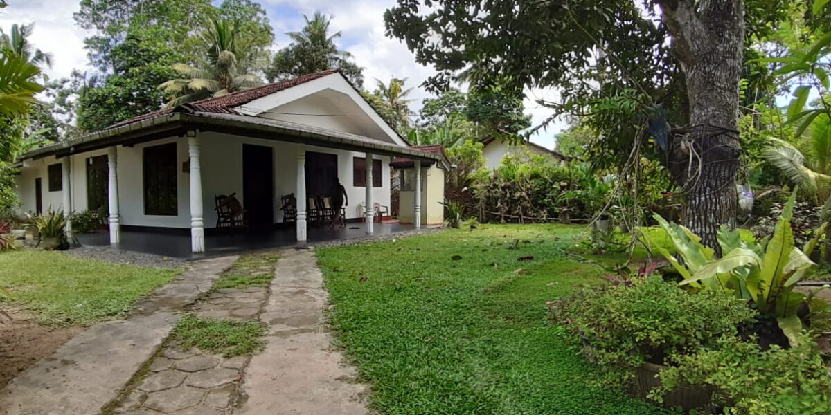 Vacation Home Midigama 3 BR